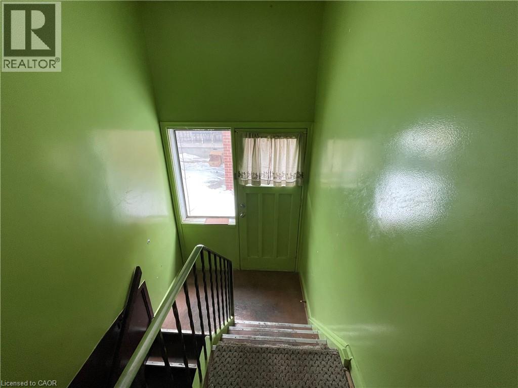 283 Betty Ann Drive, North York, Ontario  M2R 1A9 - Photo 5 - 40804324