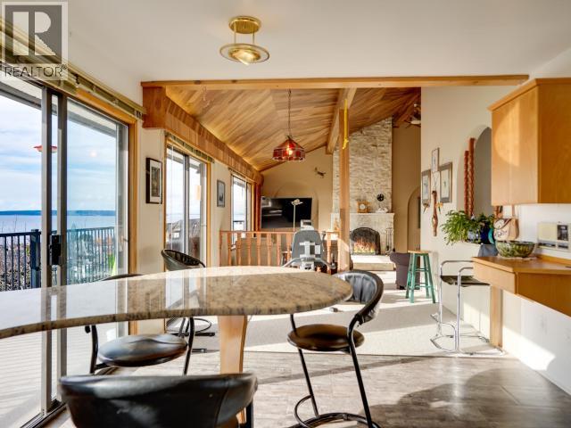 4029 Lytton Ave, Powell River, British Columbia  V8A 5C6 - Photo 8 - 19649