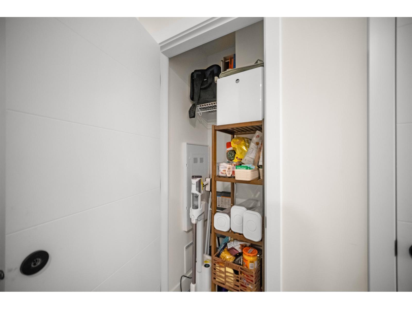 307 10778 138 Street, Surrey, British Columbia  V3T 0S5 - Photo 15 - R3089674