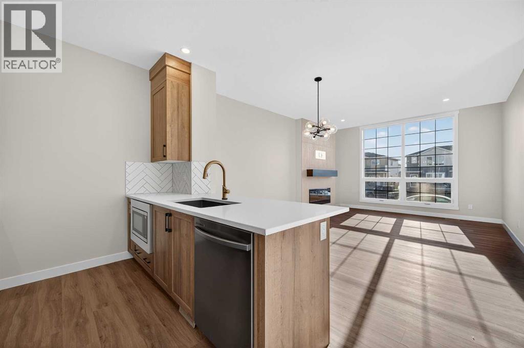 2238 Bayview Drive, Airdrie, Alberta  T4B 3N6 - Photo 11 - A2284647