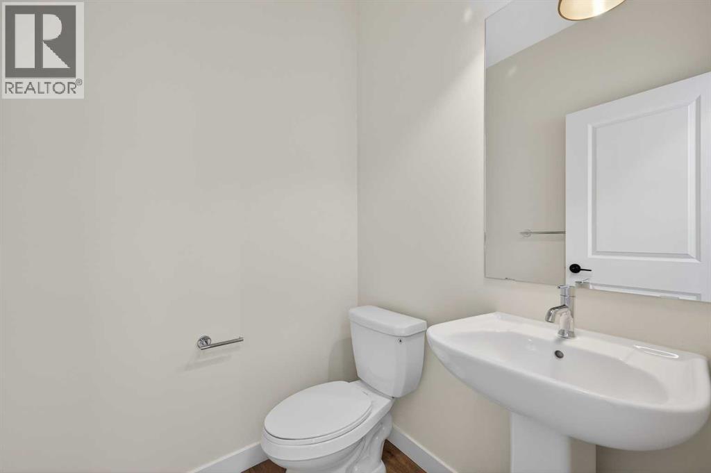 2238 Bayview Drive, Airdrie, Alberta  T4B 3N6 - Photo 15 - A2284647