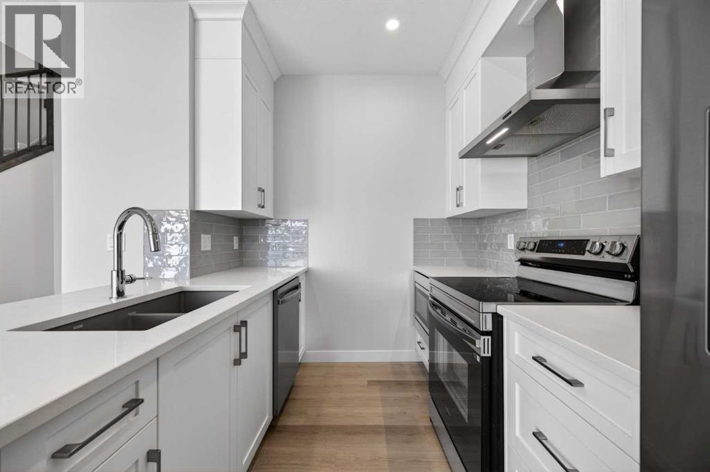 2198 Bayview Drive Sw, Airdrie, Alberta  T4B 5N4 - Photo 10 - A2284907