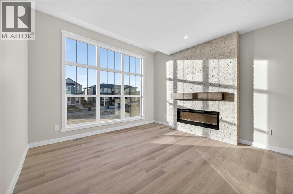 2198 Bayview Drive Sw, Airdrie, Alberta  T4B 5N4 - Photo 3 - A2284907