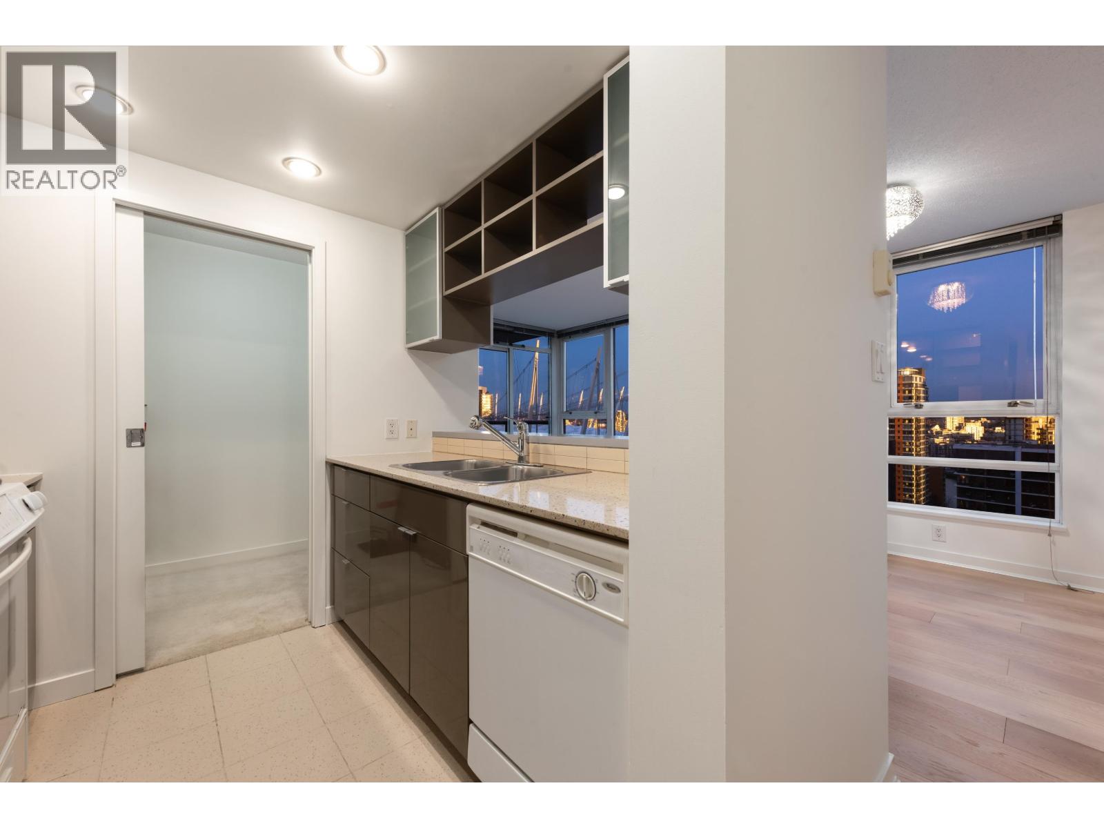 2705 928 Beatty Street, Vancouver, British Columbia  V6Z 3G6 - Photo 7 - R3090105