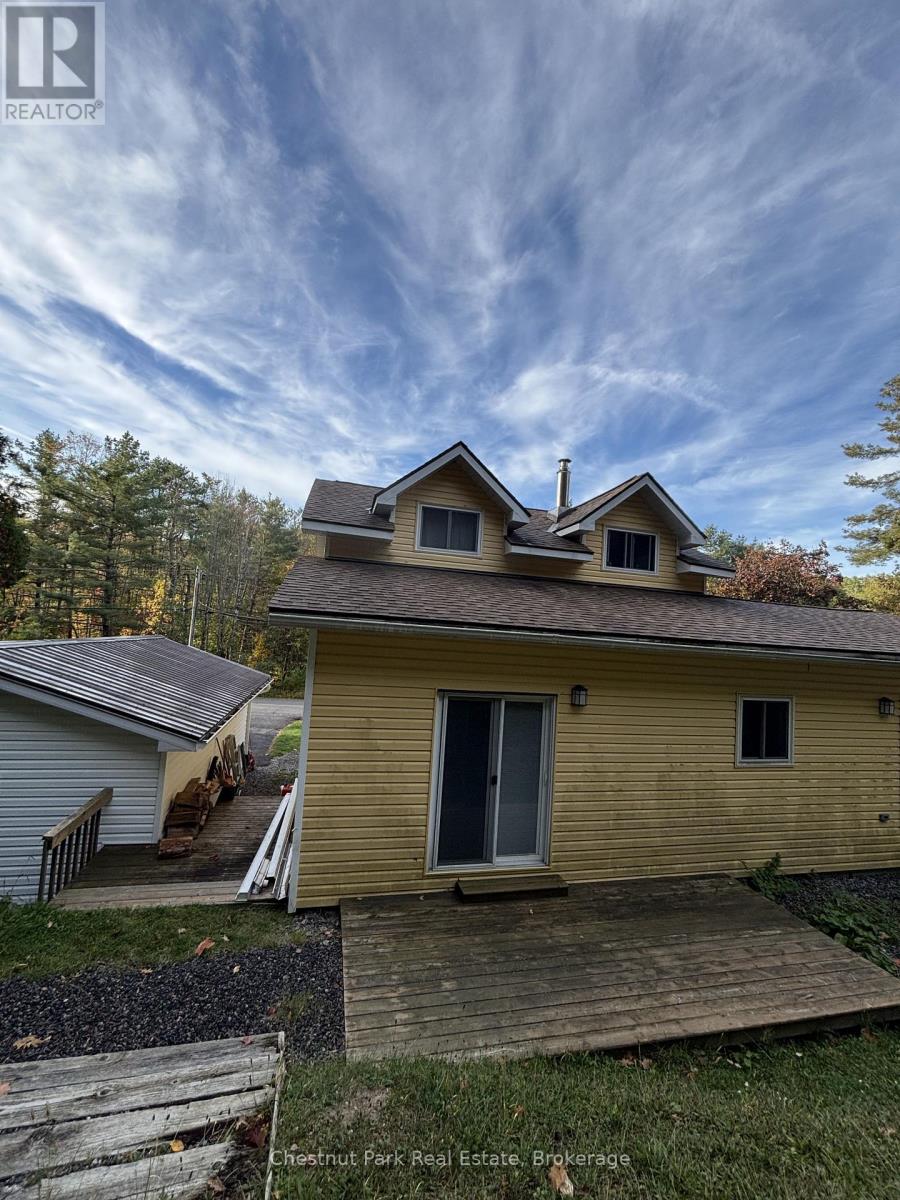 12 Ferndale Road, Muskoka Lakes, Ontario  P0B 1G0 - Photo 23 - X12791544