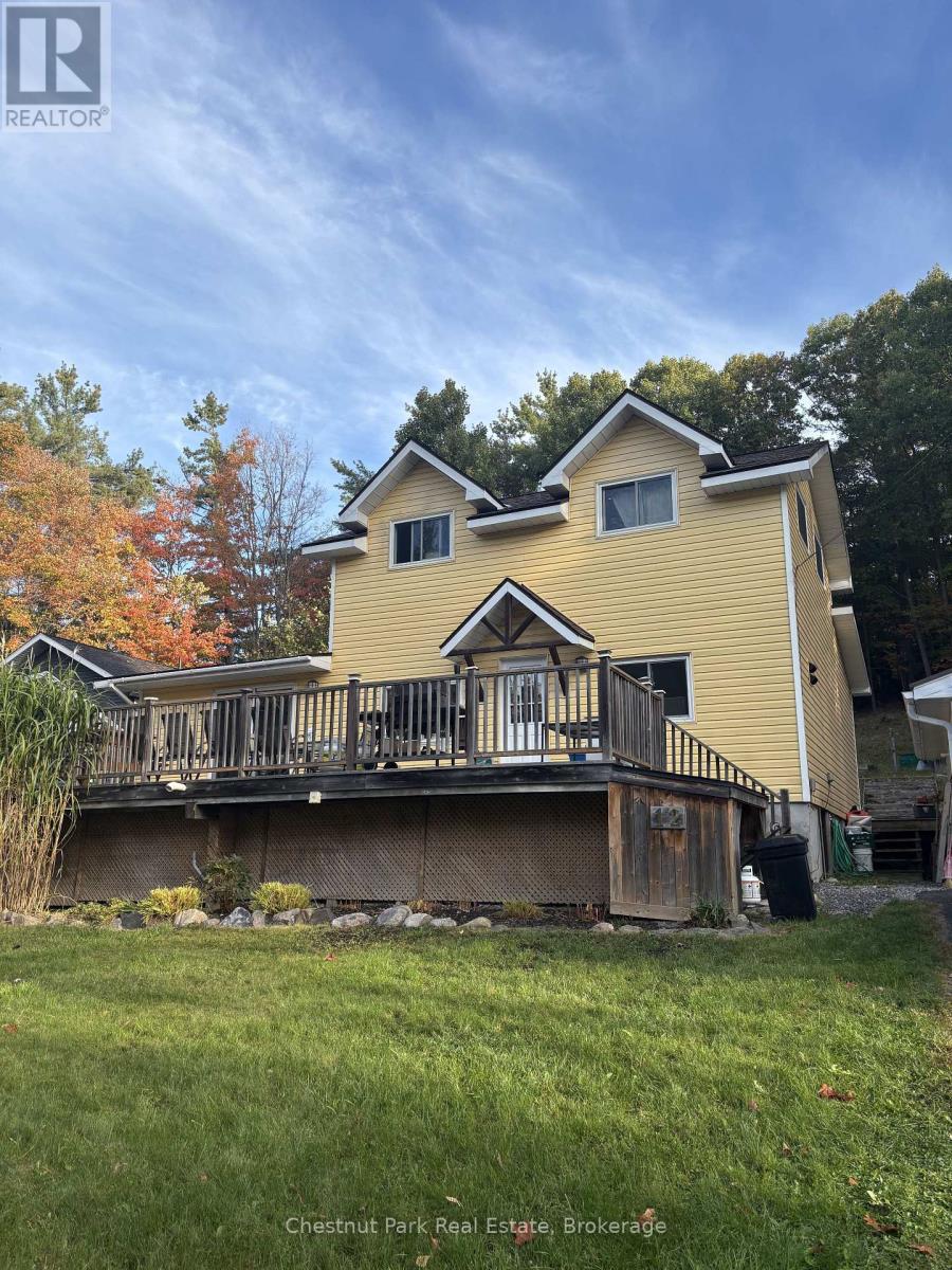 12 Ferndale Road, Muskoka Lakes, Ontario  P0B 1G0 - Photo 24 - X12791544