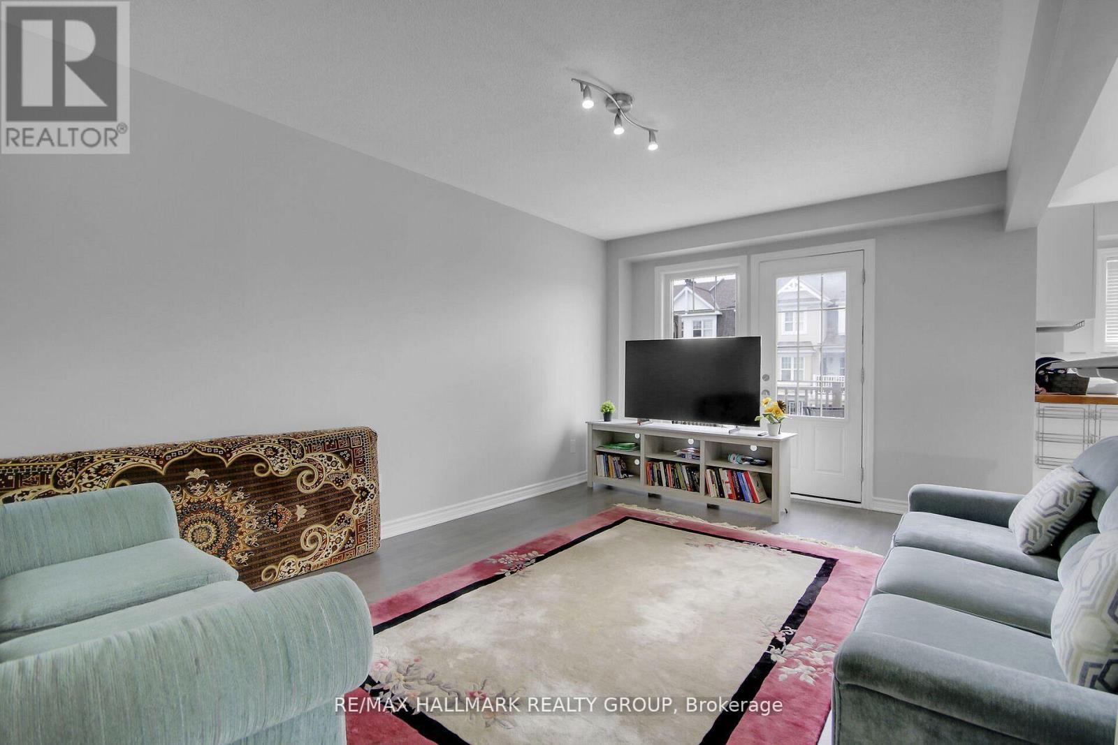 41 Maroma Street, Ottawa, Ontario  K4A 1A3 - Photo 12 - X12791576