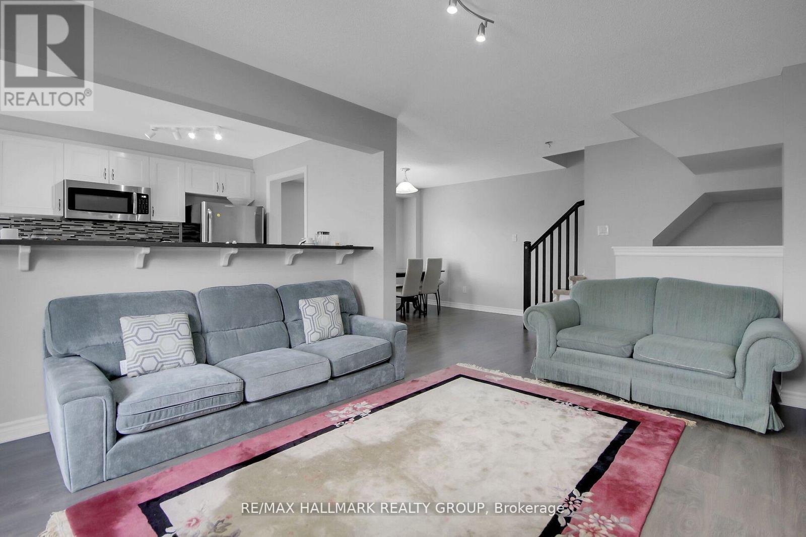 41 Maroma Street, Ottawa, Ontario  K4A 1A3 - Photo 6 - X12791576