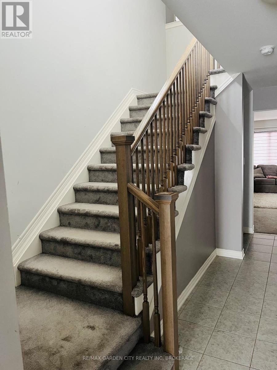 79 Heron Street, Welland, Ontario  L3C 0G8 - Photo 6 - X12791530