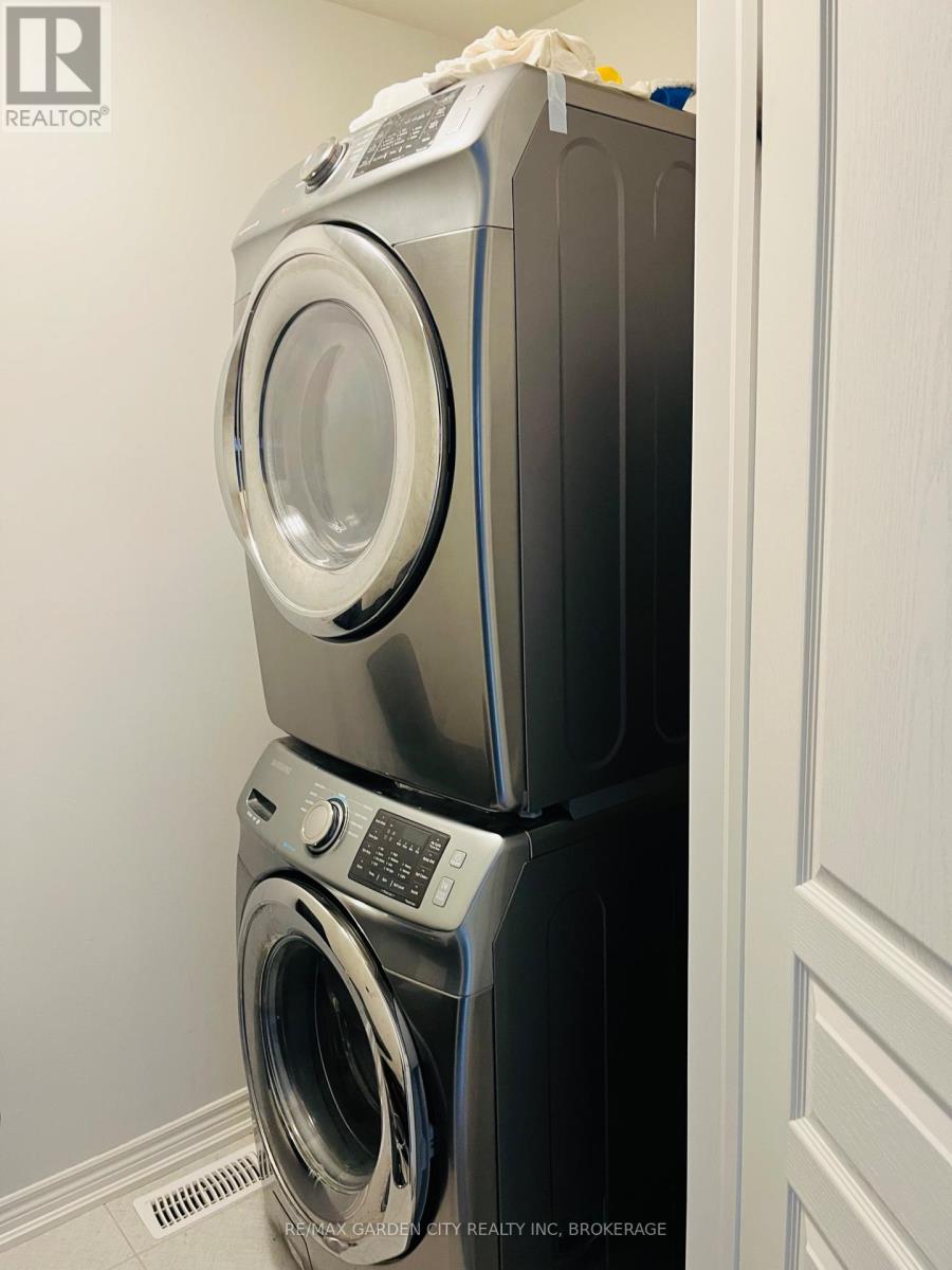 79 Heron Street, Welland, Ontario  L3C 0G8 - Photo 7 - X12791530