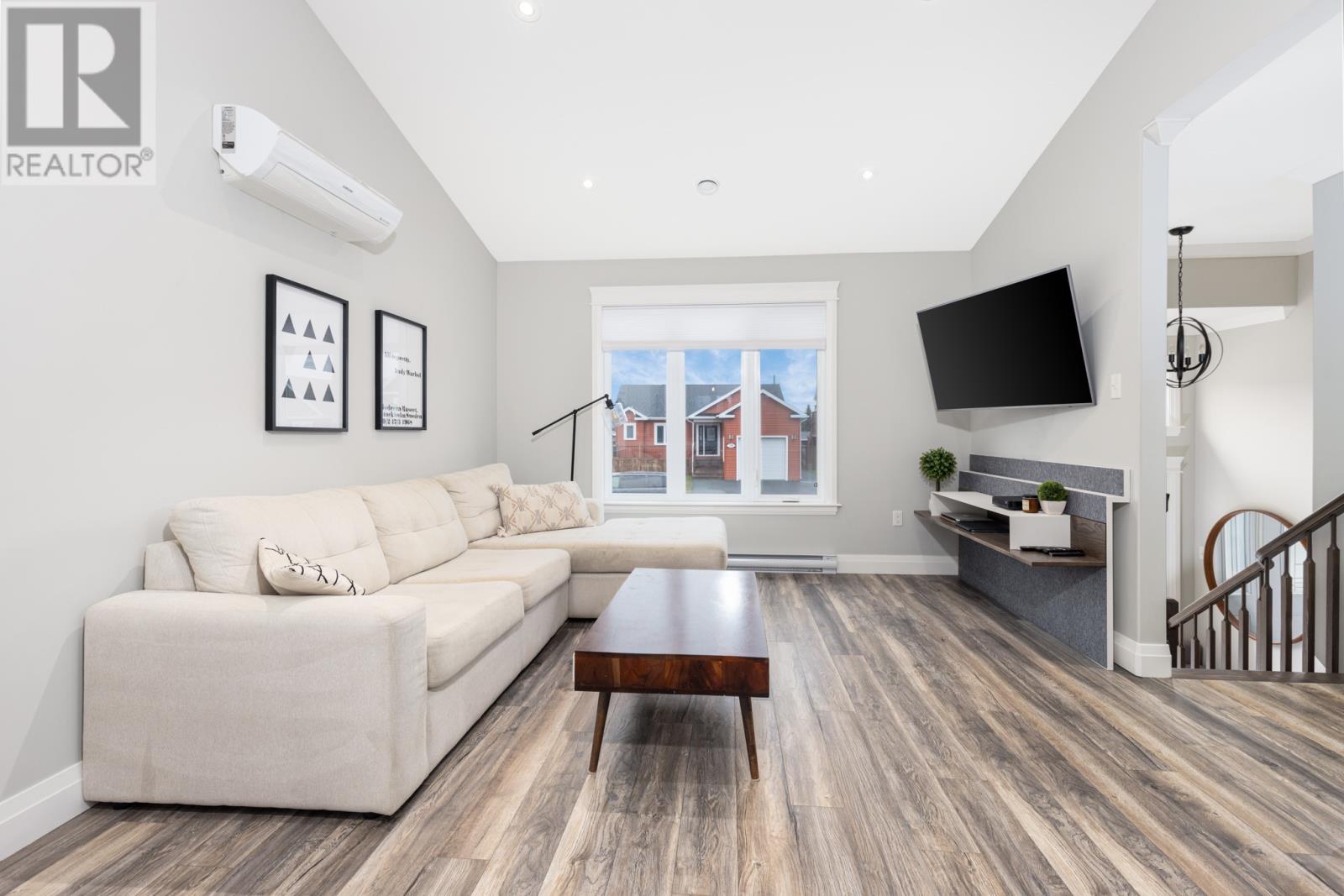 145 Diamond Marsh Drive, St. John's, Newfoundland & Labrador  A1H 0M5 - Photo 3 - 1294609