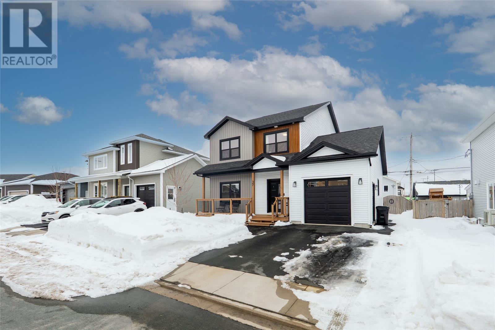 37 Ballylee Crescent, St. John's, Newfoundland & Labrador  A1H 0M2 - Photo 3 - 1294583