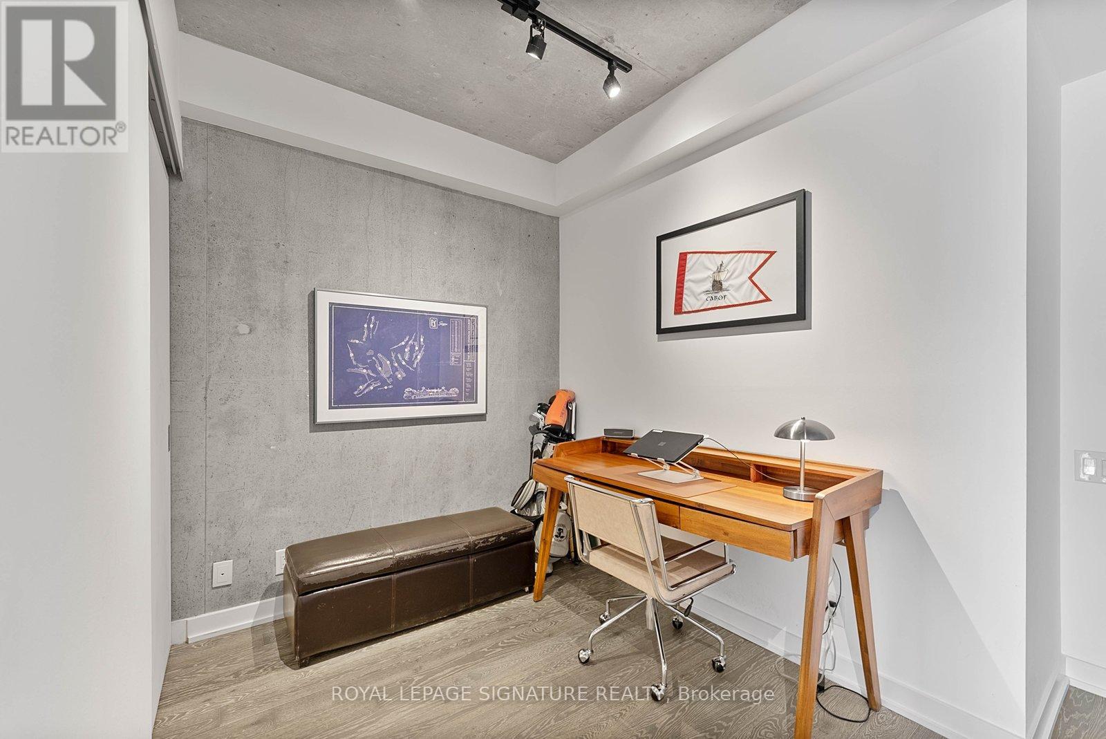 501 - 39 Brant Street, Toronto, Ontario  M5V 0M8 - Photo 8 - C12791542