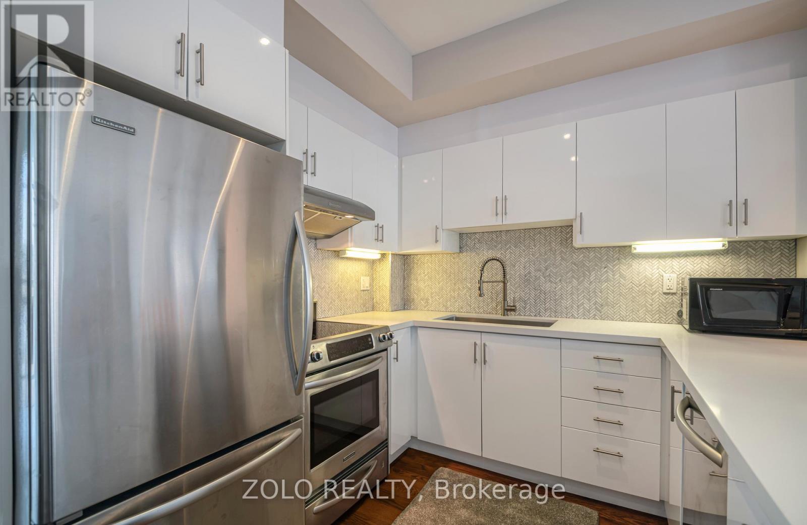 1166 Craven Road, Toronto, Ontario  M4J 0A2 - Photo 12 - E12791556