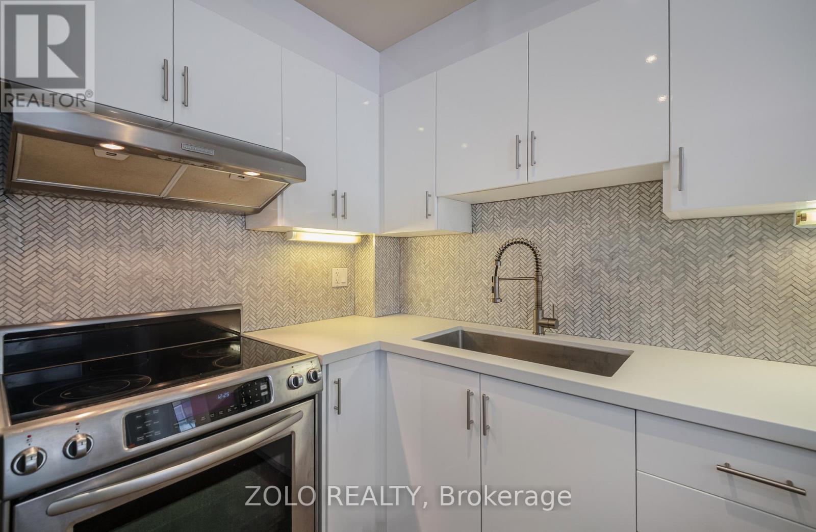 1166 Craven Road, Toronto, Ontario  M4J 0A2 - Photo 13 - E12791556