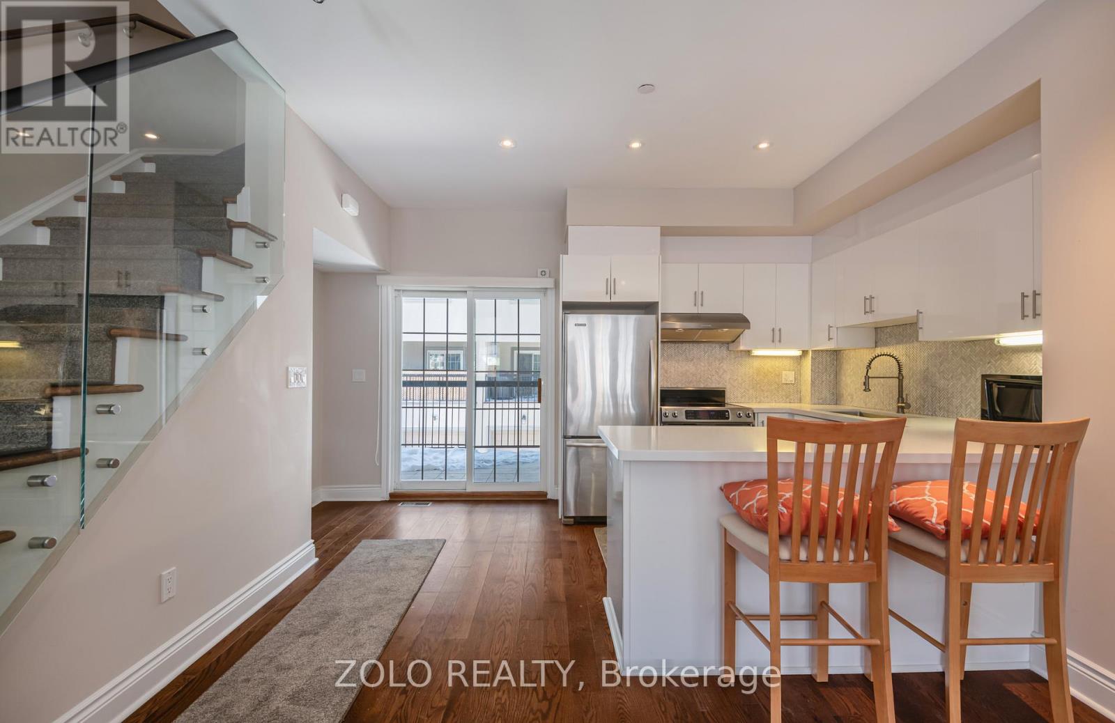 1166 Craven Road, Toronto, Ontario  M4J 0A2 - Photo 16 - E12791556