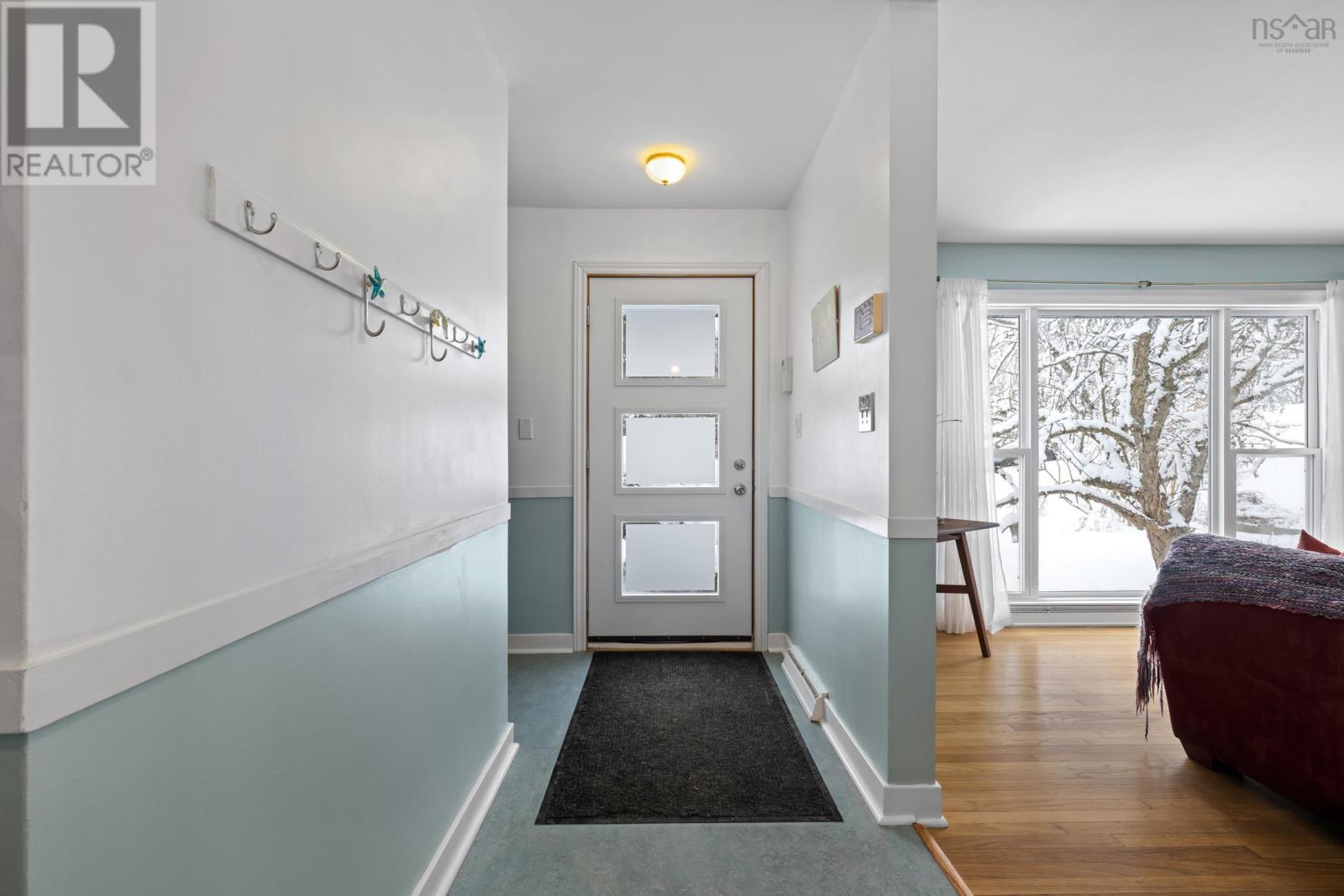 15 Crestview Drive, Halifax, Nova Scotia  B3P 1G1 - Photo 4 - 202602787