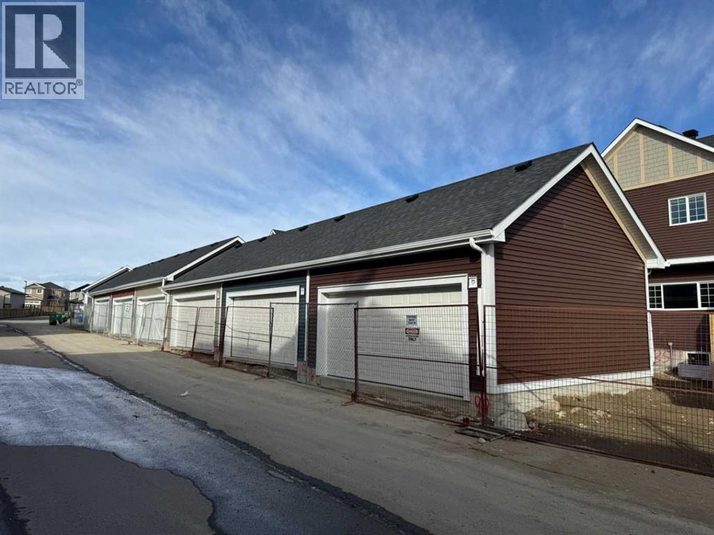 94 Baysprings Terrace Sw, Airdrie, Alberta  T4B 4A8 - Photo 19 - A2284625