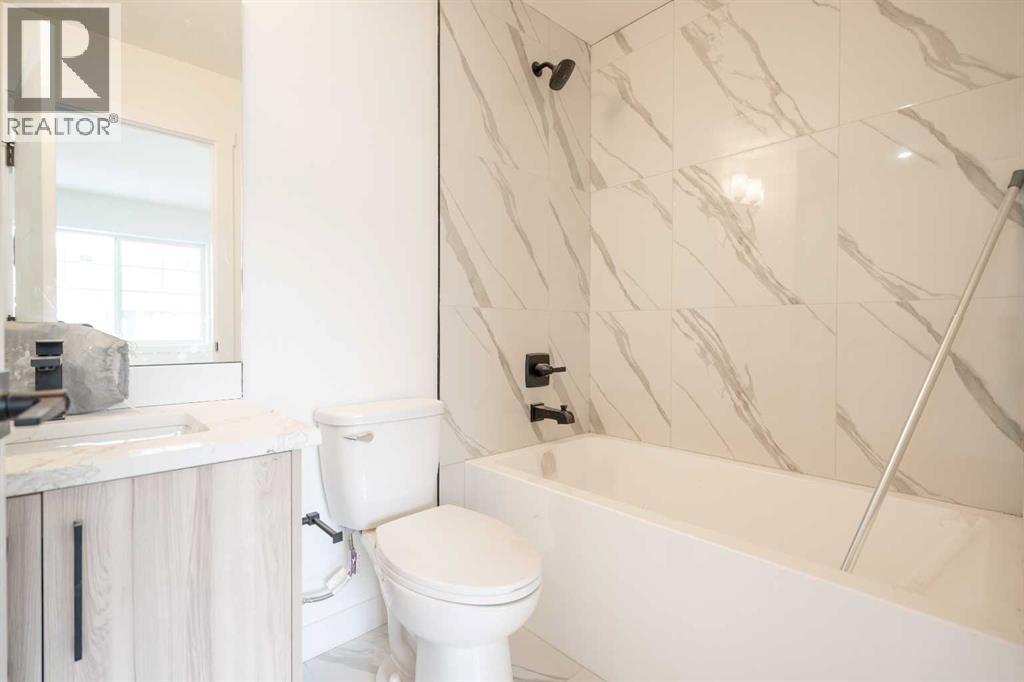 94 Baysprings Terrace Sw, Airdrie, Alberta  T4B 4A8 - Photo 16 - A2284625