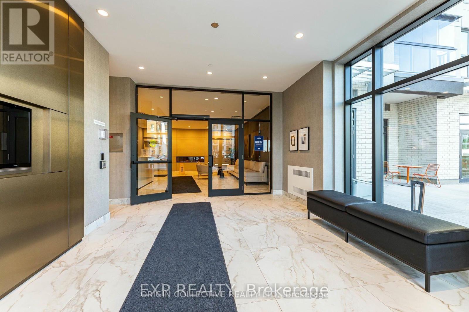 407 - 490 Gordon Krantz Avenue, Milton, Ontario  L9T 2X5 - Photo 2 - W12791538