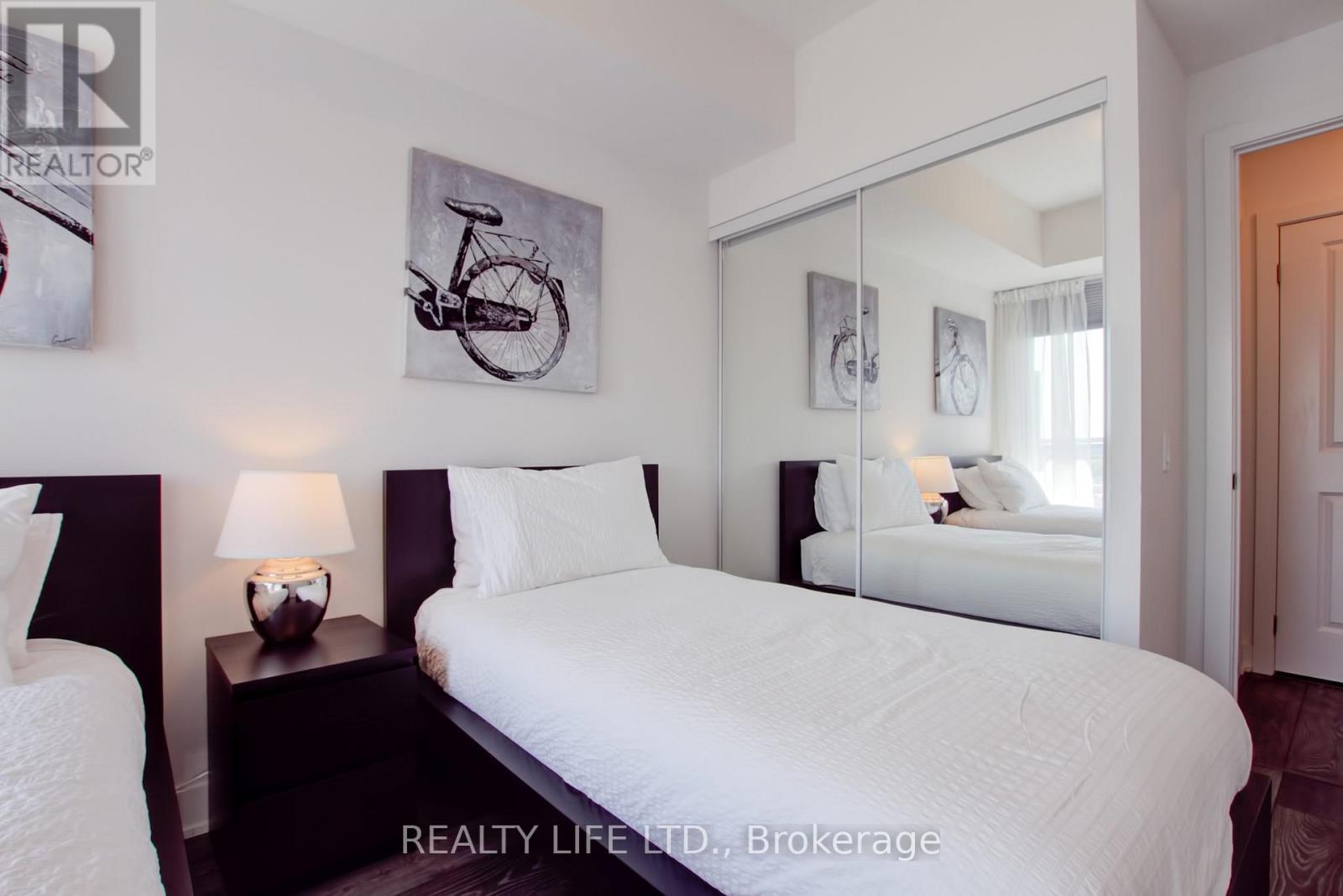 1014 - 1050 Main Street E, Milton, Ontario  L9T 9M3 - Photo 20 - W12791540