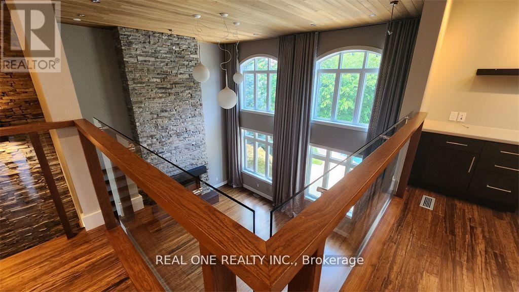 531 Jeanette Drive, Oakville, Ontario  L6K 1M9 - Photo 11 - W12791570