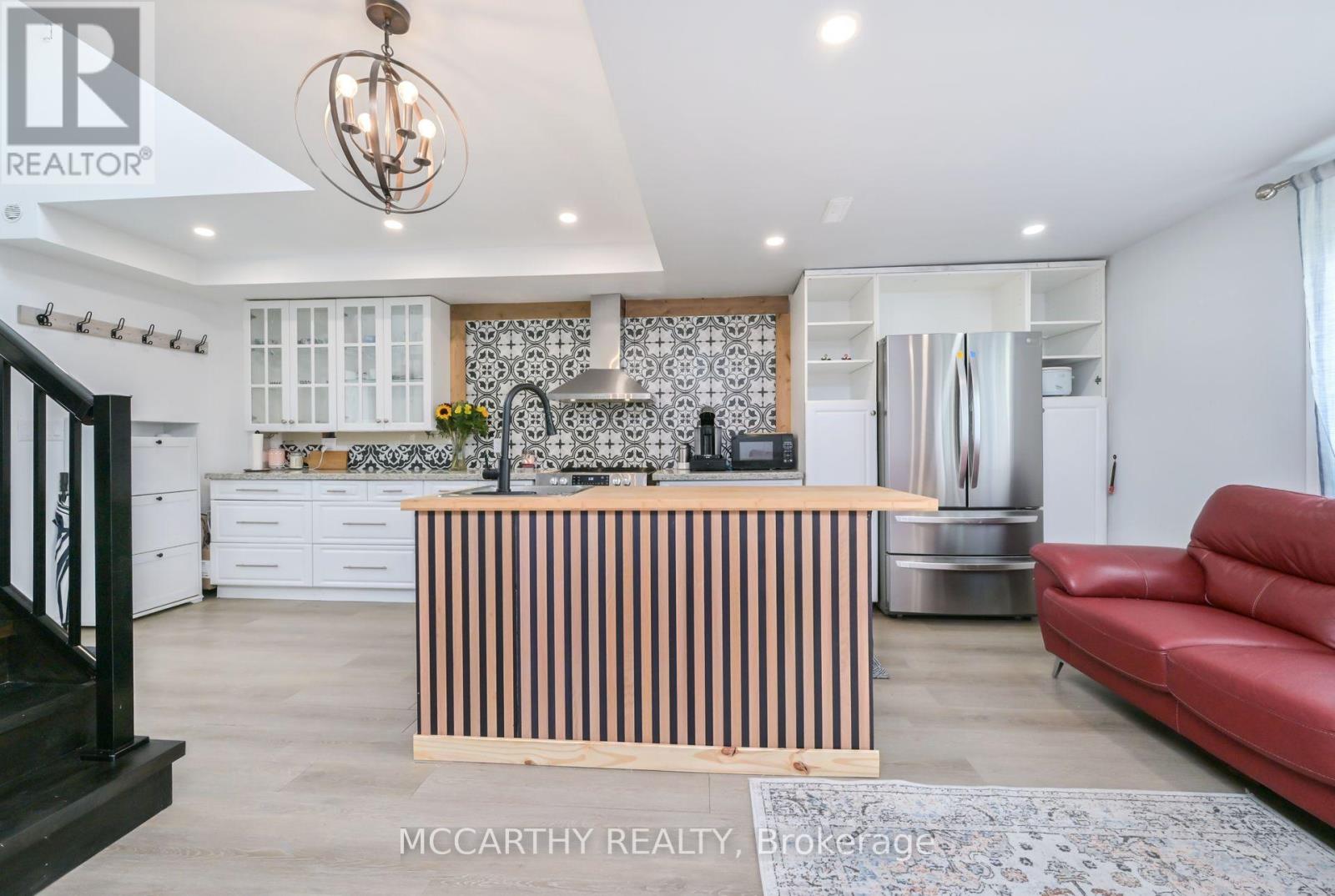 23 Wood Street, Wellington North, Ontario  N0G 1N0 - Photo 6 - X12791552