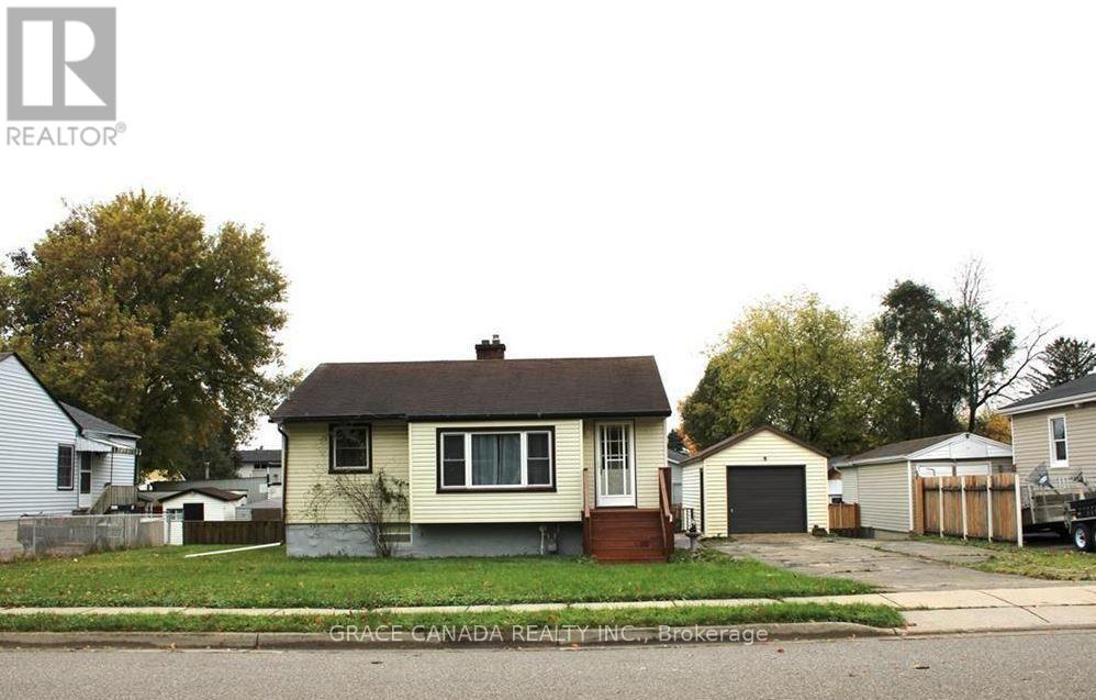 22 BROADVIEW AVENUE, Cambridge, Ontario