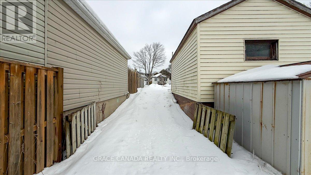22 Broadview Avenue, Cambridge, Ontario  N1R 3V7 - Photo 45 - X12791564