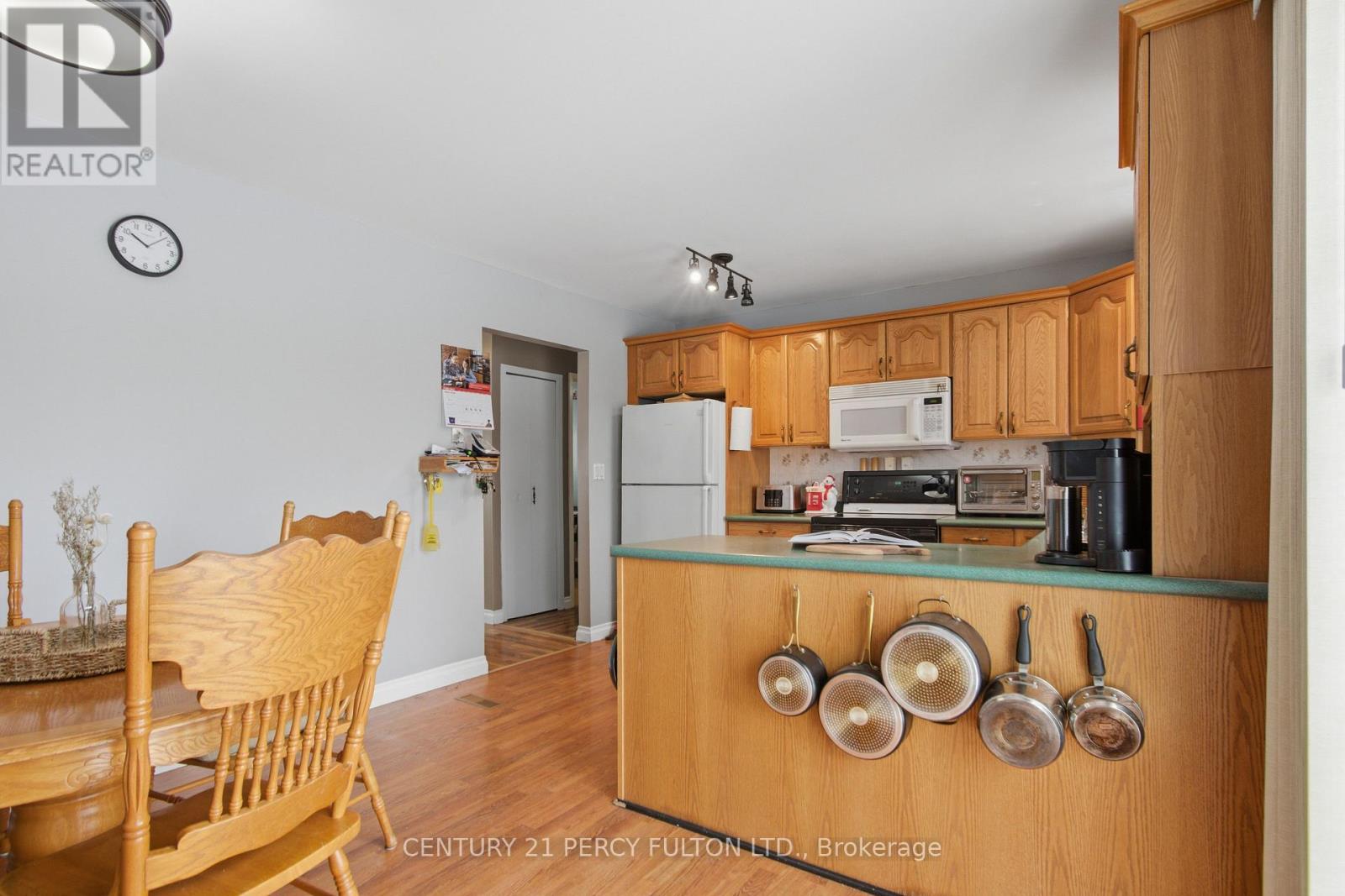 358 Densmore Road, Cobourg, Ontario  K9A 4J9 - Photo 12 - X12791574
