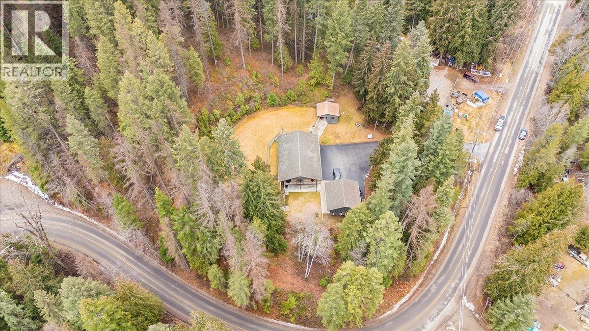 2162 Old Salmo Road, Fruitvale, British Columbia  V0G 1L1 - Photo 64 - 10376108