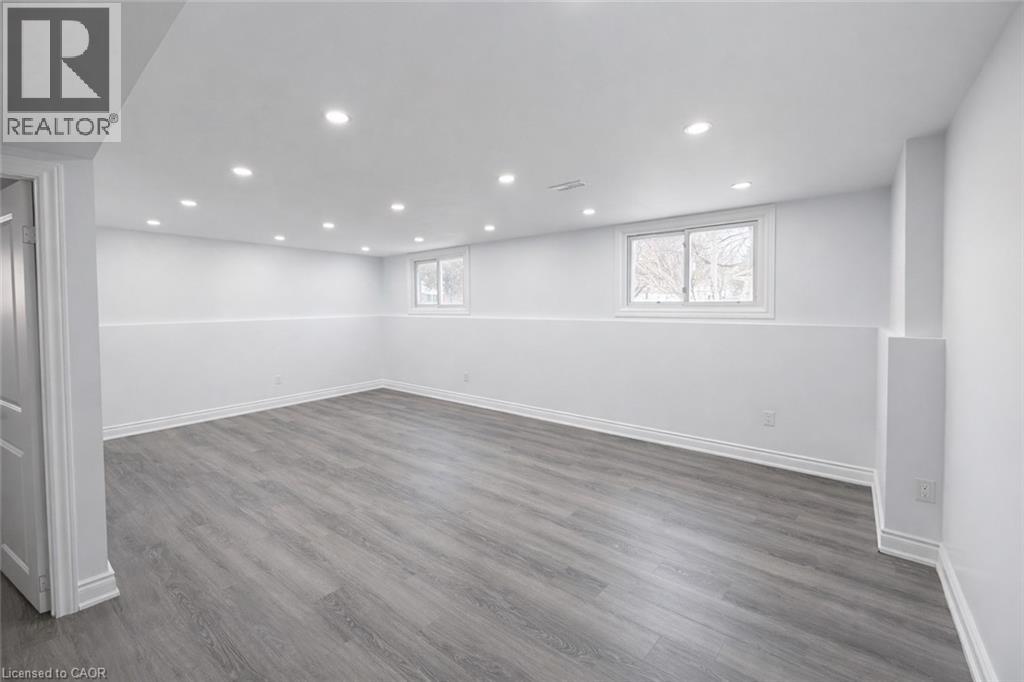 148 Pepperwood Crescent Unit# Lower, Kitchener, Ontario  N2A 2R3 - Photo 3 - 40805455