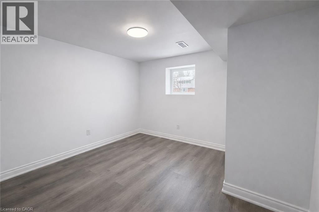 148 Pepperwood Crescent Unit# Lower, Kitchener, Ontario  N2A 2R3 - Photo 6 - 40805455