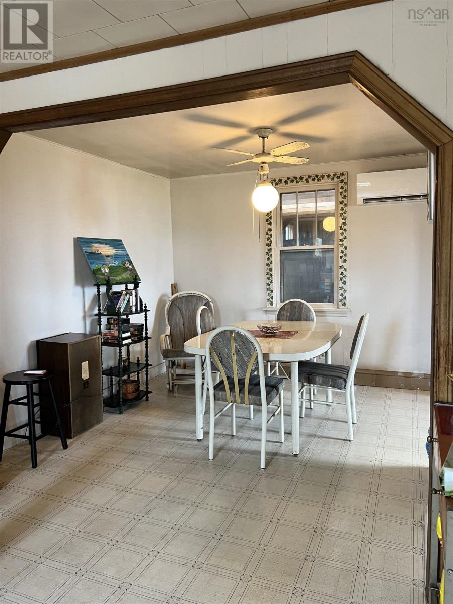 158 Port Bickerton Village Road, Port Bickerton, Nova Scotia  B0J 1A0 - Photo 8 - 202602789