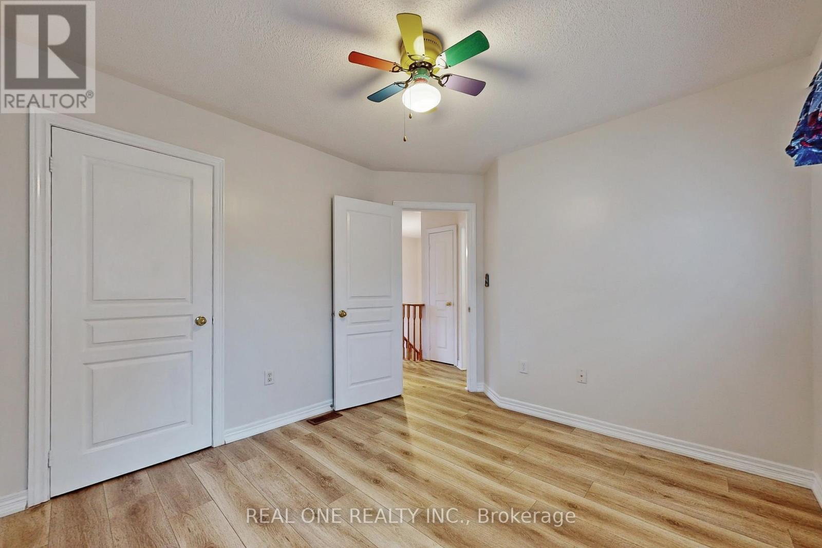 19 Longwood Avenue S, Richmond Hill, Ontario  L4E 4B1 - Photo 22 - N12791592