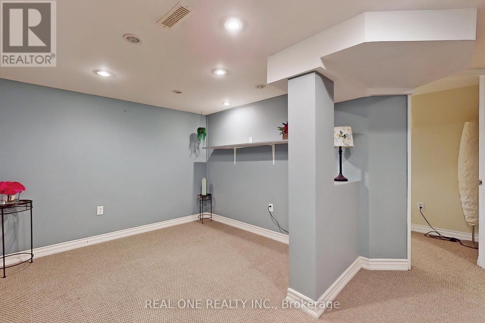 19 Longwood Avenue S, Richmond Hill, Ontario  L4E 4B1 - Photo 26 - N12791592