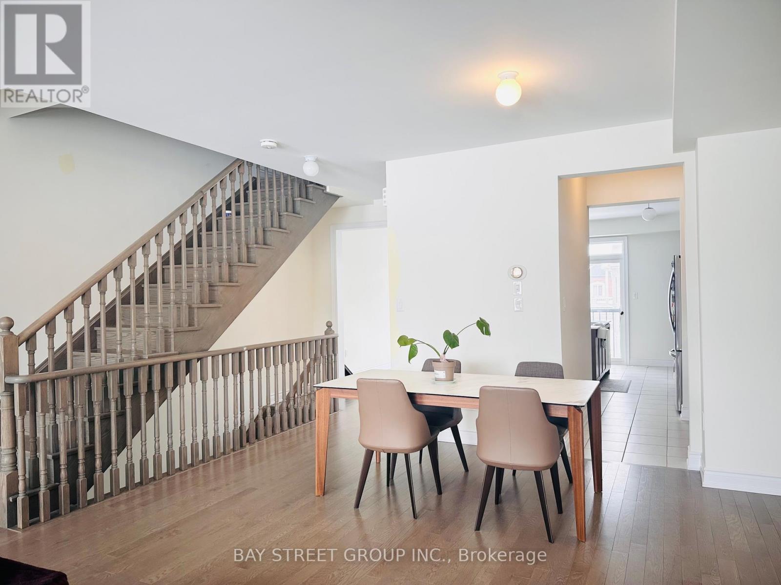 255 TENNANT CIRCLE, Vaughan, Ontario