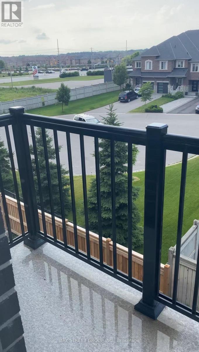 255 Tennant Circle, Vaughan, Ontario  L4H 5L3 - Photo 34 - N12791596