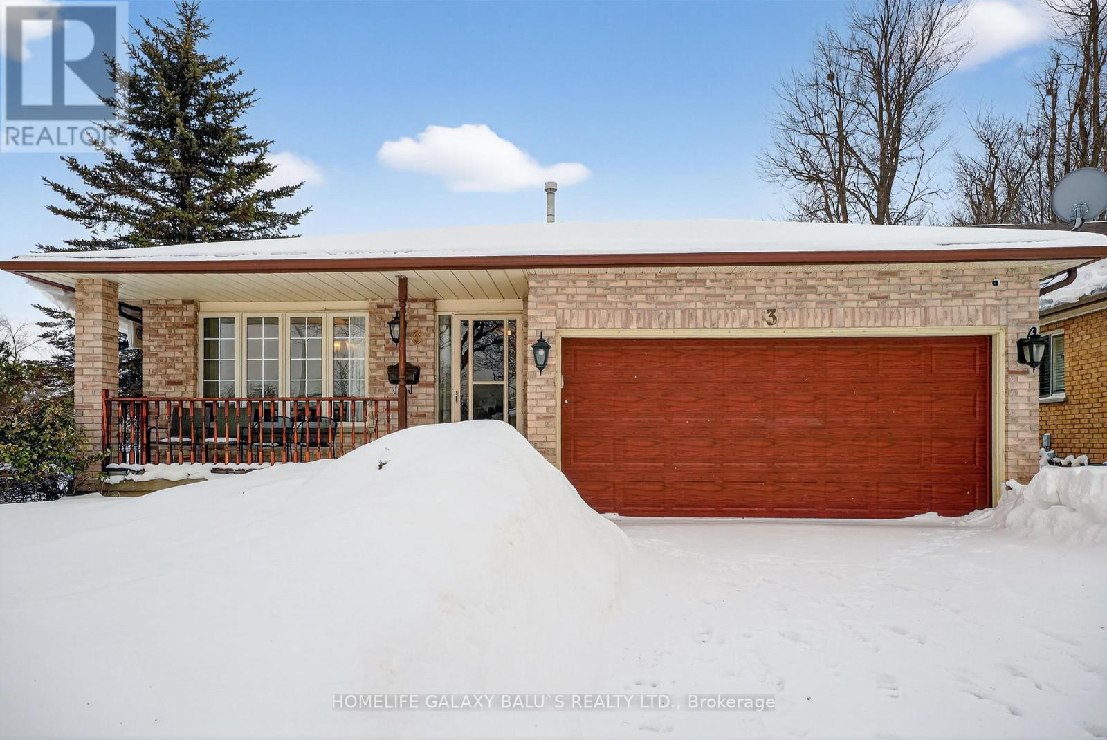 3 Cora Drive, Kitchener, Ontario  N2N 3C6 - Photo 2 - X12653614