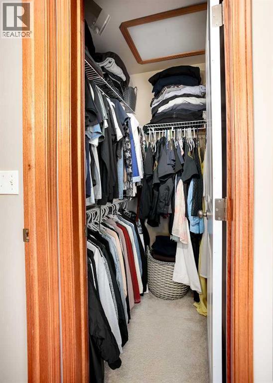 7318 46 Avenue, Camrose, Alberta  T4V 1X9 - Photo 12 - A2286706