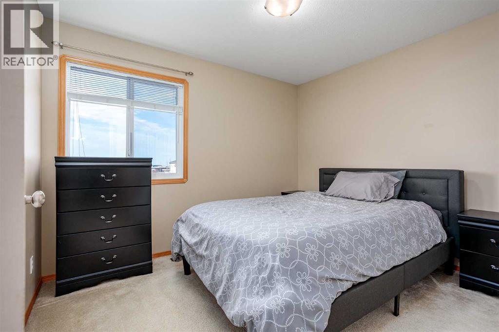 7318 46 Avenue, Camrose, Alberta  T4V 1X9 - Photo 14 - A2286706