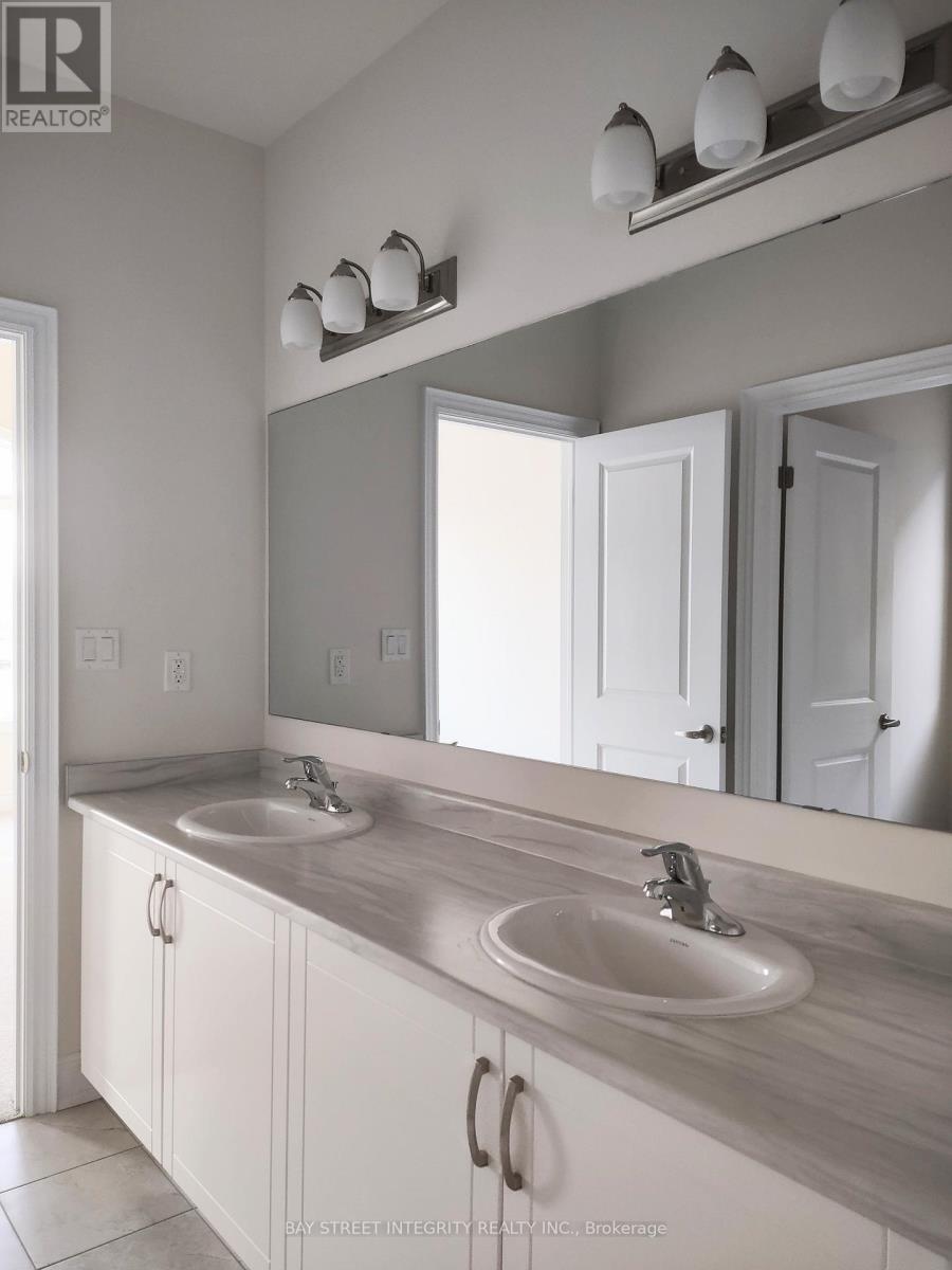 44 Settlers Road E, Oakville, Ontario  L6H 0Y8 - Photo 23 - W12791584