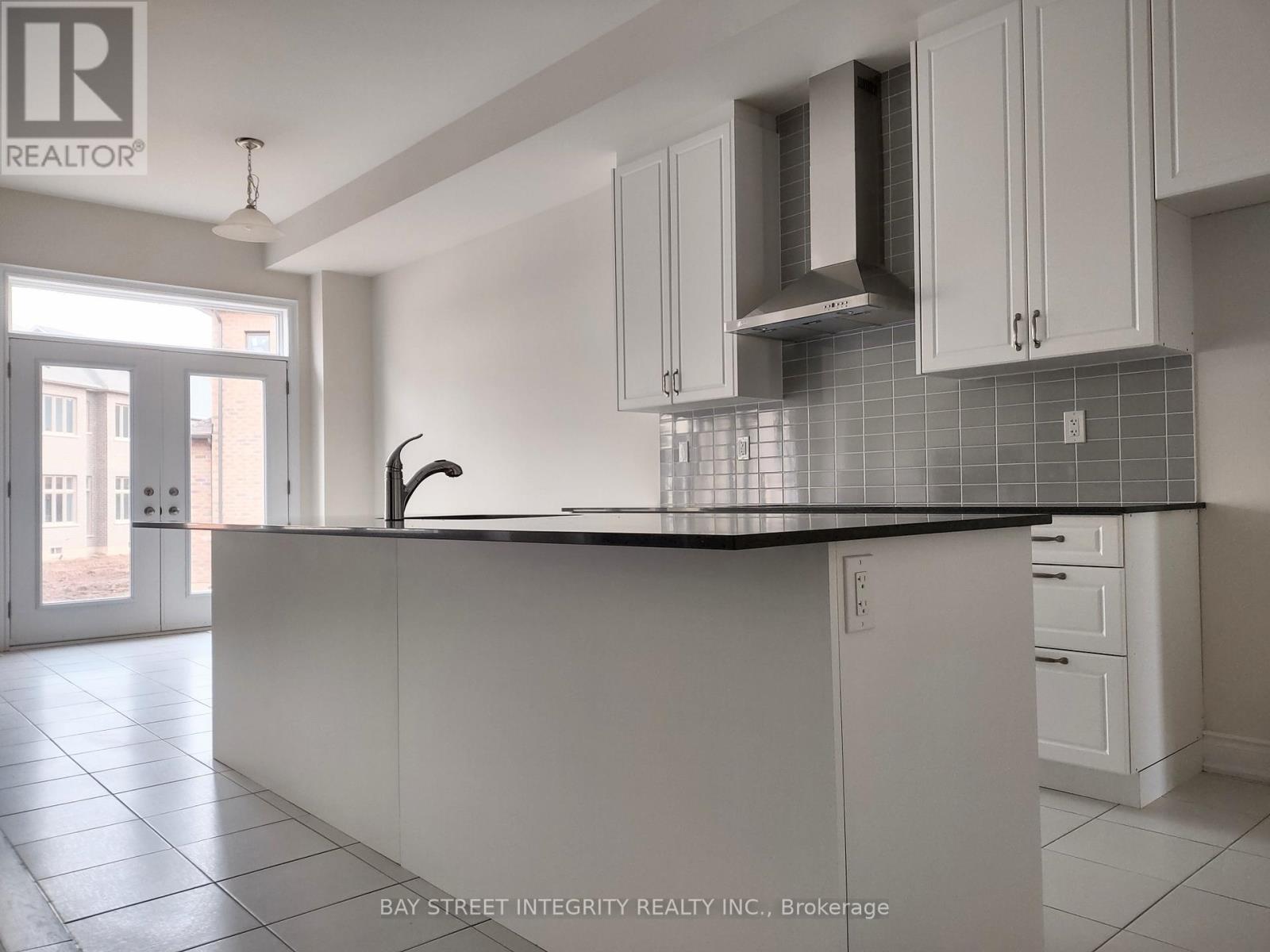 44 Settlers Road E, Oakville, Ontario  L6H 0Y8 - Photo 26 - W12791584