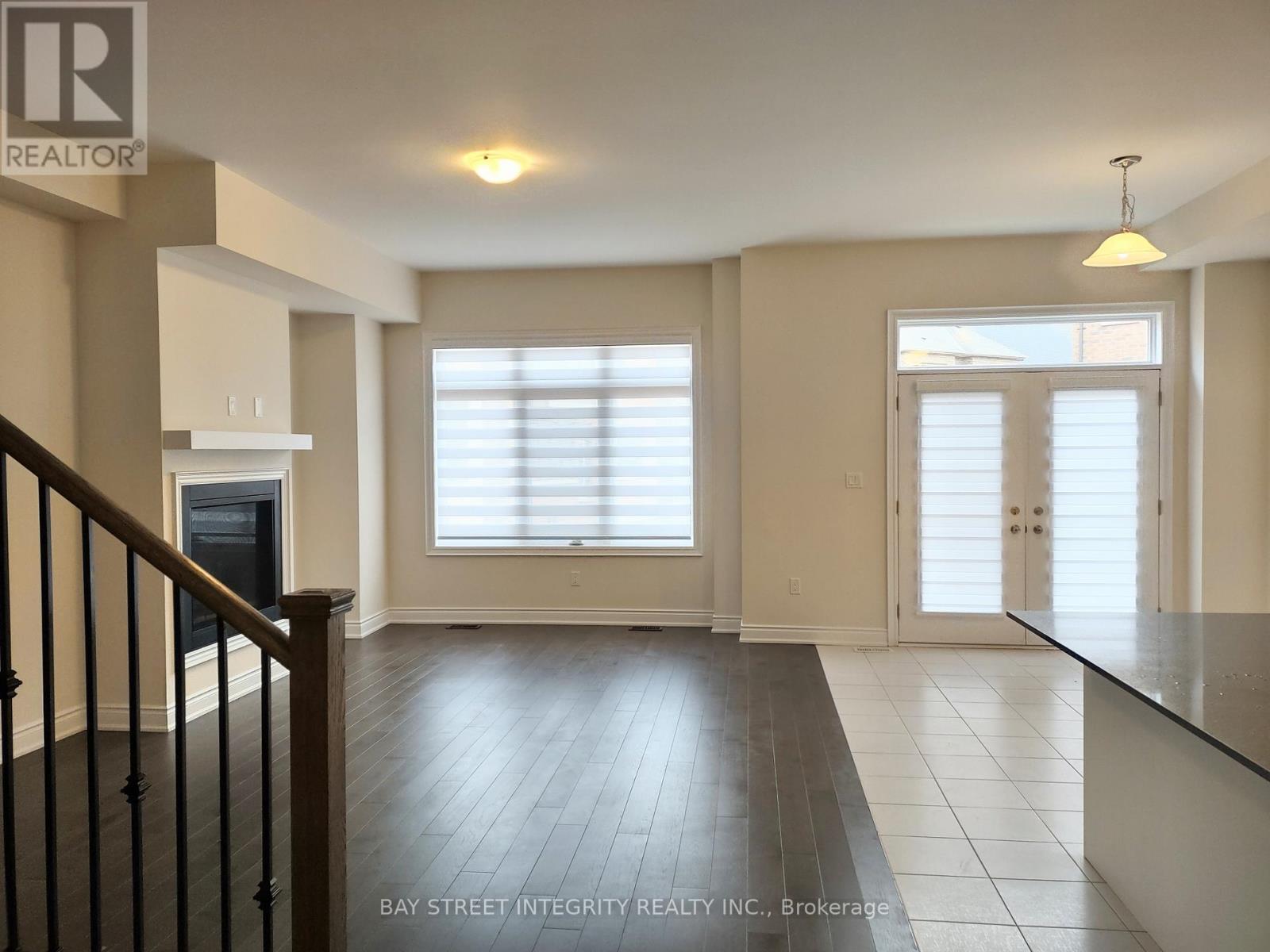 44 Settlers Road E, Oakville, Ontario  L6H 0Y8 - Photo 7 - W12791584