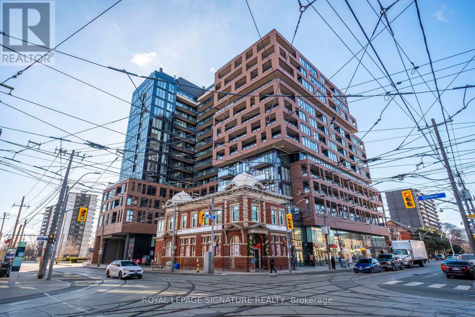 LP17 - 270 DUFFERIN STREET, Toronto, Ontario