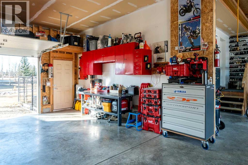 106 Montenaro Crescent, Rural Rocky View County, Alberta  T4C 1A5 - Photo 25 - A2285057