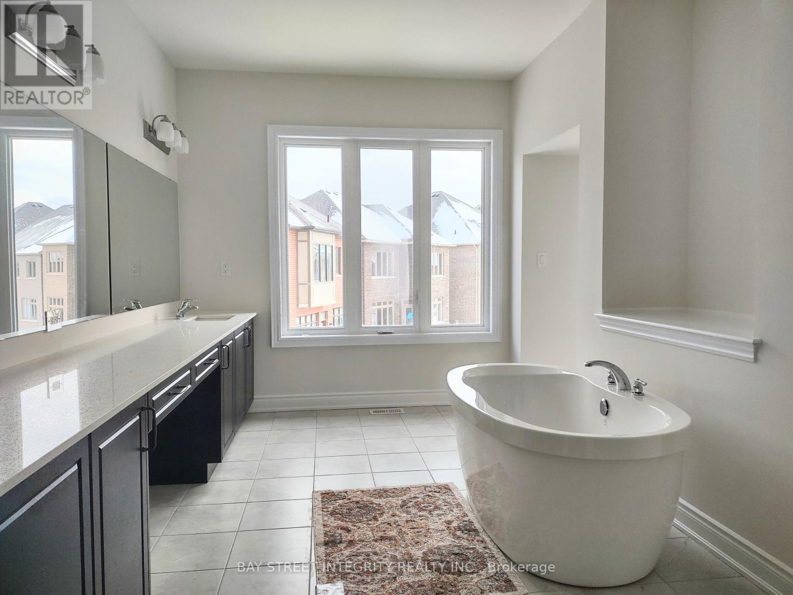 44 Settlers Road E, Oakville, Ontario  L6H 0Y8 - Photo 46 - W12791584