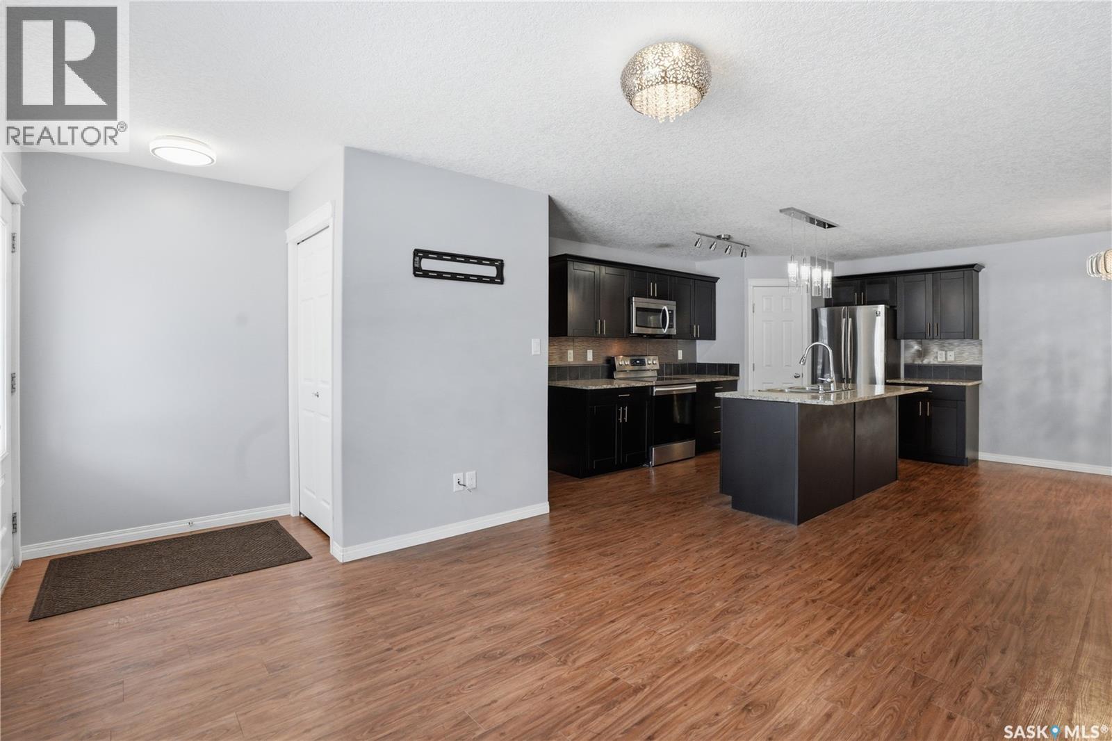 116 125 Willis Crescent, Saskatoon, Saskatchewan  S7T 0T1 - Photo 9 - SK026007