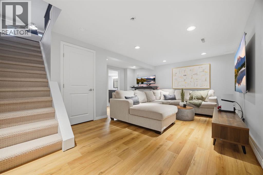 3 Stranraer Place Sw, Calgary, Alberta  T3H 1H5 - Photo 35 - A2283759