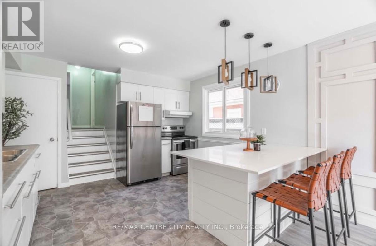 82 Emery Street W, London South, Ontario  N6J 1R8 - Photo 7 - X12791616